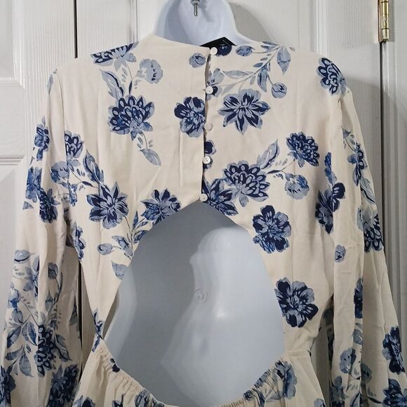 Lulus Darling Simplicity White and Blue Floral Linen Cutout Mini Dress Sz L NWT - Picture 8 of 12